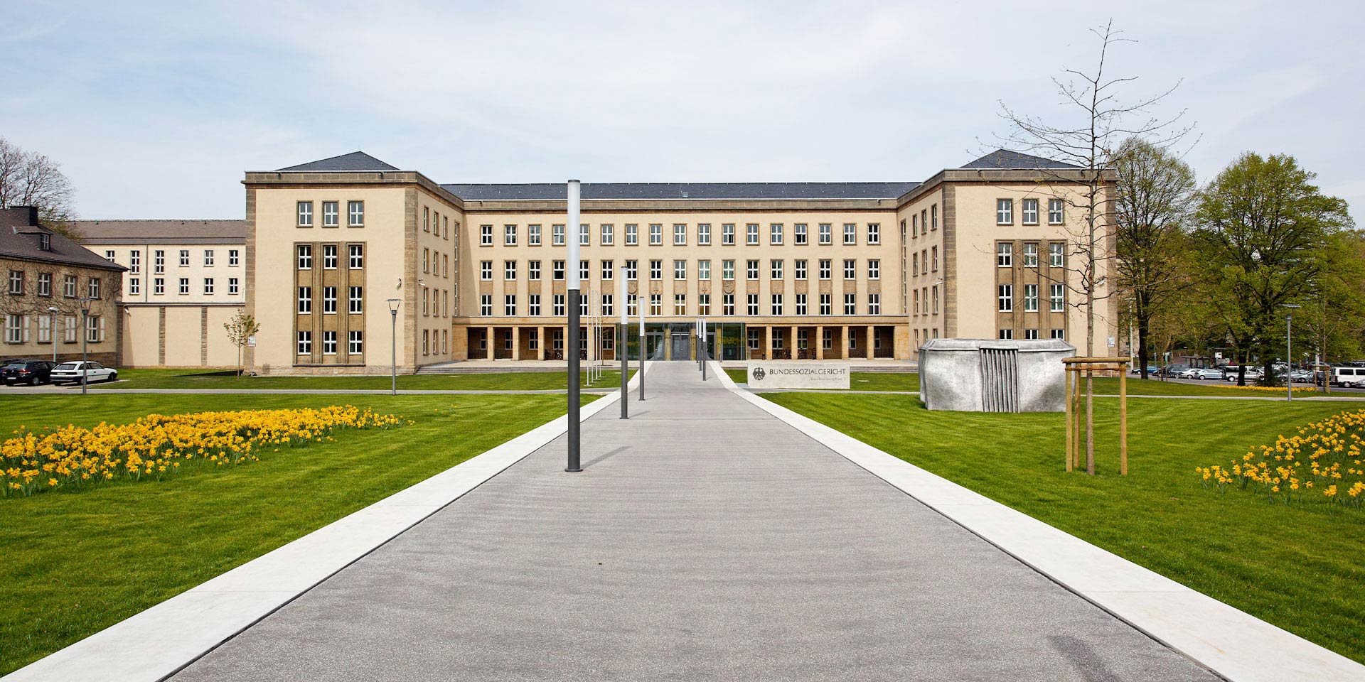 Bundessozialgericht in Kassel | Dienstgebäude und Ausweichquartier