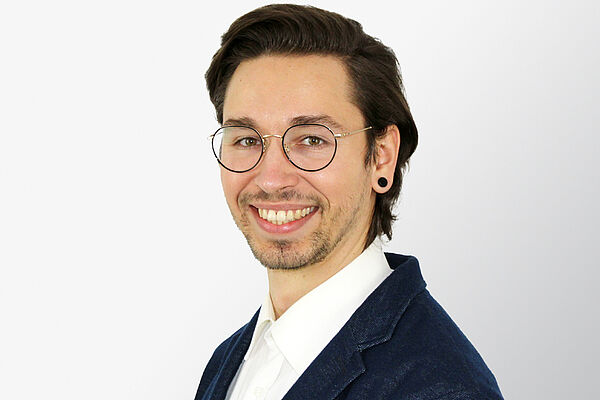 Erfolgreicher Studienabschluss: Marvin Kuhnt ist jetzt Bachelor of Engineering