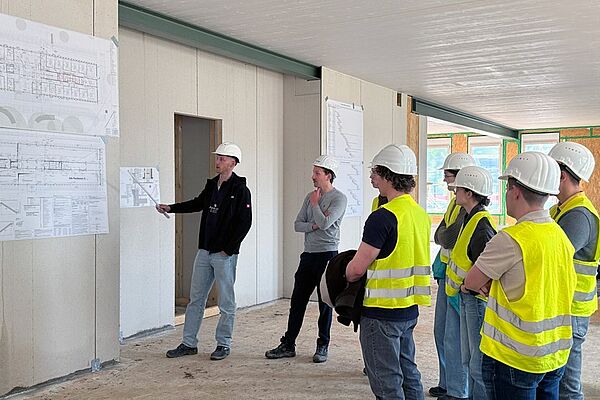 Exkursion zur Baustelle des neuen Rathauses in Hörstel