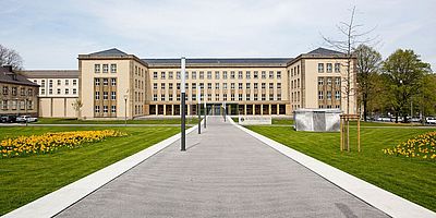 Bundessozialgericht in Kassel | Dienstgebäude und Ausweichquartier