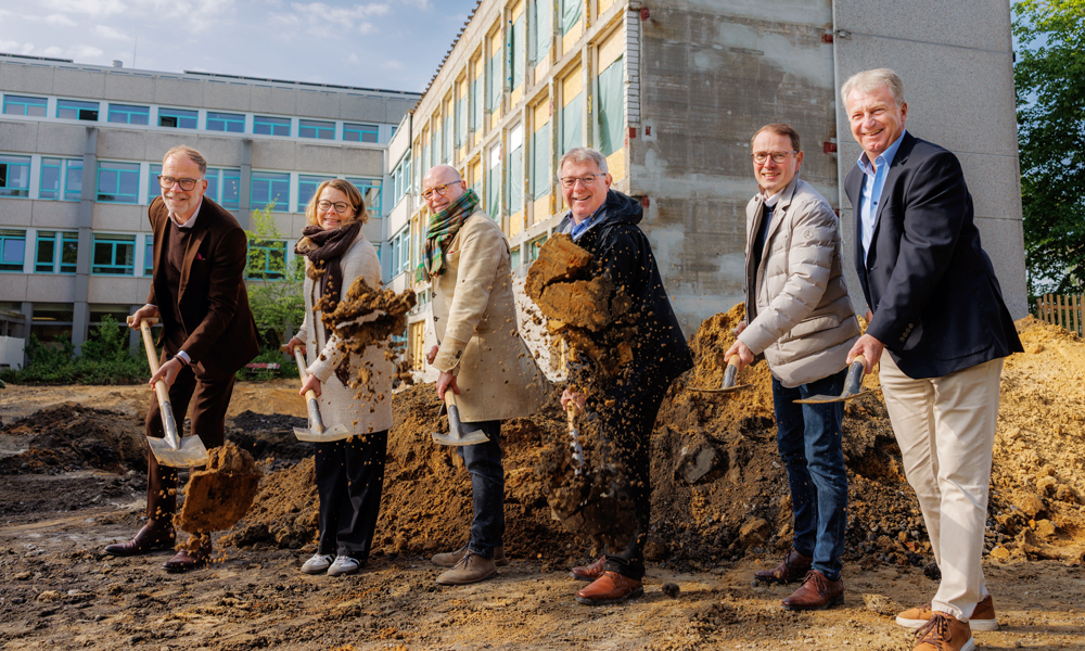 Pascal-Gymnasium: Ein Schritt in die Zukunft Spatenstich Pascal-Gymnasium Münster