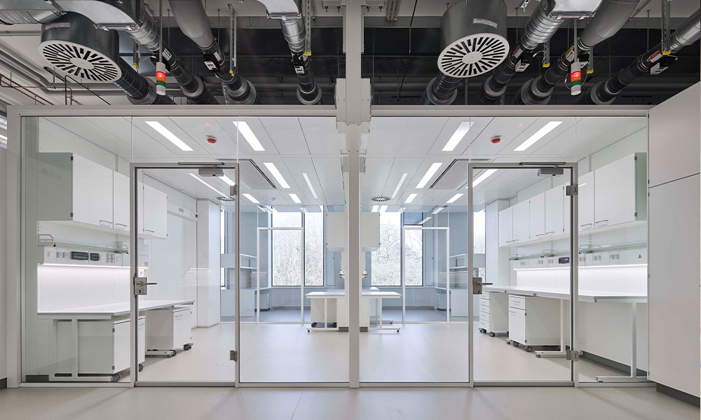 Einzug in die neuen Laborbereiche des MedForCe gestartet